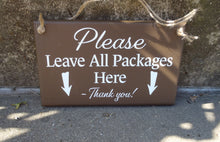 Load image into Gallery viewer, Please Leave Packages Here Wood Door Sign - Heartfelt Giver