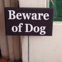 Load image into Gallery viewer, Beware of Dog Wood Vinyl Rod Stake All Season Yard Stake Garden Outdoor Home Decor Art Guard Security Warning Sign Caution Sign Pet Supplies - Heartfelt Giver