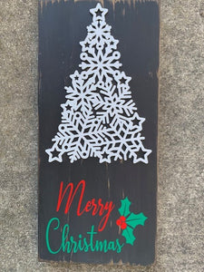 Merry Christmas Decorative Sign for Festive Home Holiday Decor - Heartfelt Giver
