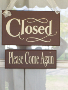Open Closed Two Tier Reversible Sign for Businesses - Heartfelt Giver