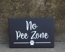 Load image into Gallery viewer, No Pee Zone Outdoor Wood Vinyl Sign Front Yard Pet Signs For Home Humorous Dog Signs No Peeping Dog Paw Print Design - Heartfelt Giver