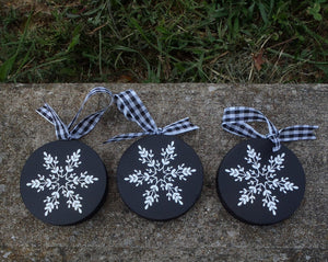 Snowflake Ornaments Wooden Vinyl Holiday Christmas Tree Hanging Ornament Christmas In July Modern Farmhouse Black White Home Decor Gifts Art - Heartfelt Giver