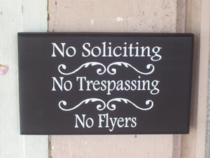 No Soliciting No Trespassing No Flyers Wood Sign Vinyl Home Living Decor Signs Private Do Not Disturb Knock Wall Hanging Front Door Hanger - Heartfelt Giver