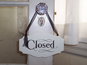 Open Closed Wood Vinyl Sign 2 Sided Sign Welcome Come In Sign Front Door Hanger Wall Hanging Entryway Business Store Office Supply Porch - Heartfelt Giver