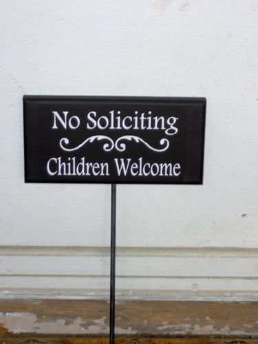 No Soliciting Children Welcome Wood Vinyl Yard Signs Garden Stakes Signs Outdoor Sign Custom Sign Girl Scouts Neighbor Kids New Home Gifts - Heartfelt Giver