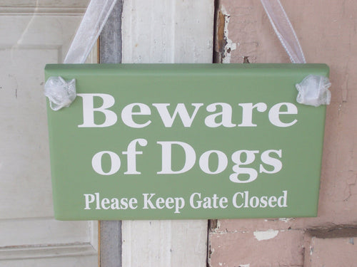 Beware of Dogs Please Keep Gate Closed Wood Vinyl Signs Gate Pet Supplies Dog Owner Gift Exterior Outdoor Signs Everyday Custom Yard Signs - Heartfelt Giver