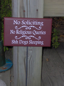 No Soliciting No Religious Queries Shh Dogs Sleeping Wood Vinyl Stake Sign Farmhouse Yard Sign Red Porch Sign Dog Lover Gift Outdoor Sign - Heartfelt Giver