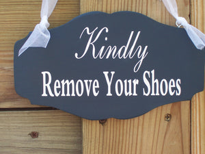 Entry Door Plaque Please Remove Shoes Wooden Sign - Heartfelt Giver